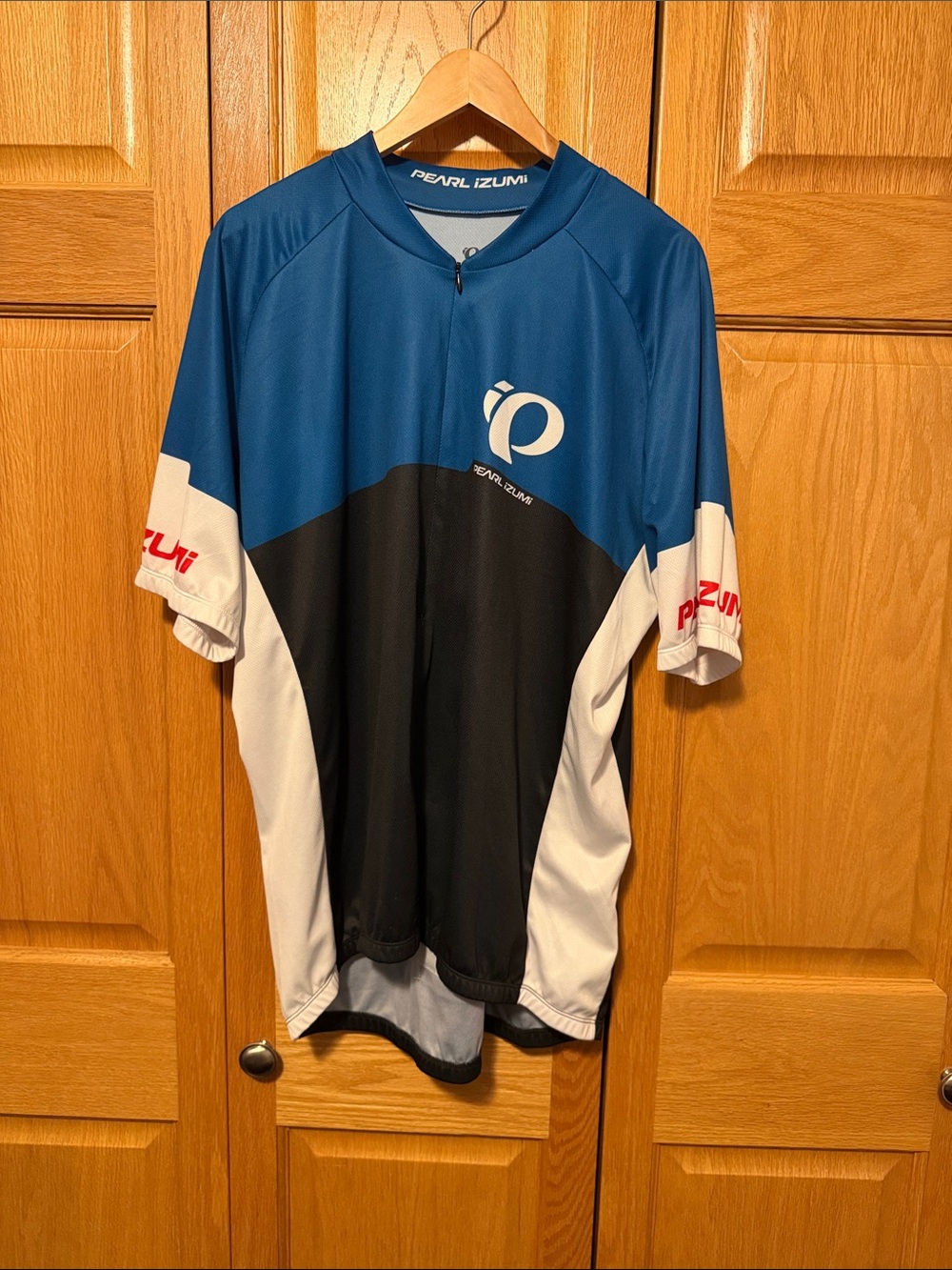 Pearl Izumi Men’s Blue, Black & White Cycling Jersey size xxl